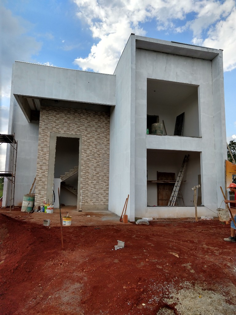 Construção Casa em Condomínio · Igarapé, foto 2 da obra executada pela Rogal Engenharia